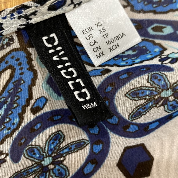 Divided, H&M, size XS, pashmina/coverup. - Picture 9 of 11